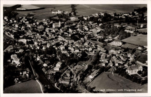 Ak Miesbach in Oberbayern, Luftaufnahme