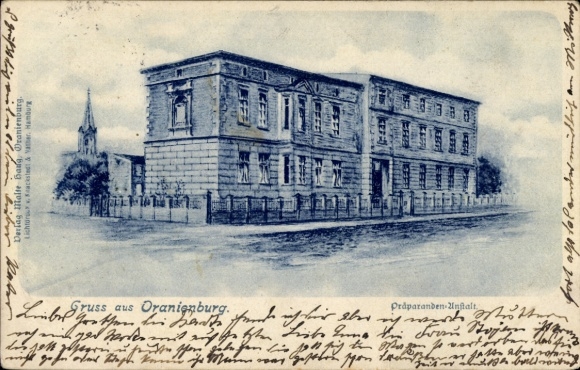 Ak Oranienburg in Brandenburg,  aus  Gebäude, handschriftlicher Text