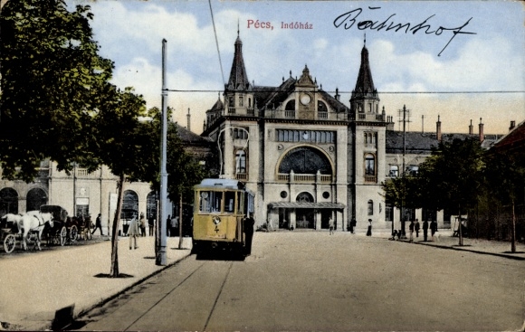 Postcard Pécs Fünfkirchen Hungary, Indóház, tram