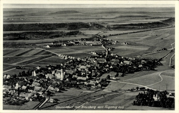 Postcard Ummendorf in Württemberg, Kreuzberg, aerial photograph
