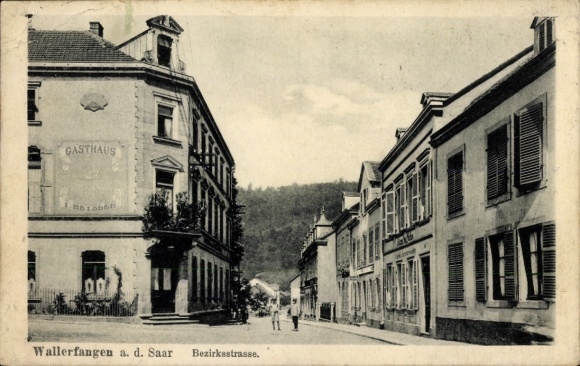 Postcard Wallerfangen in Saarland, Bezirksstraße, Inn