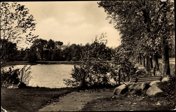Ak Hartmannsdorf in Sachsen, Anlagen am Naturbad