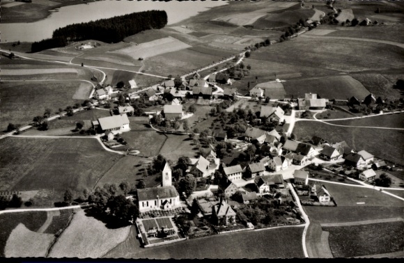 Ak Waltershofen Kißlegg im Allgäu, Wiese, Felder, Straße, Häuser, Kirchturm