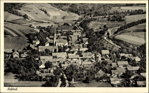 Ak Hofdorf Wörth an der Donau Oberpfalz Bayern, Luftaufnahme von Hofdorf, Kirchturm, ländliche Ge
