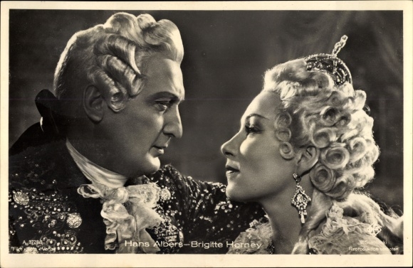 Postcard actor Hans Albers, actress Brigitte Horney, portrait, A 3728/1