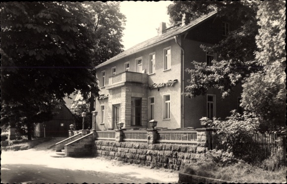 PC Gohrisch in Saxony, view of Anna&#39;s court, street section