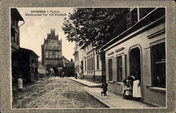 Ak Grimmen in Pommeren Vorpommern, Stralsundpoort, buitenwijk, bewoners