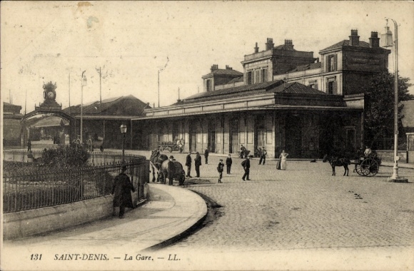 CPA Saint-Denis Seine-Saint-Denis, La Gare
