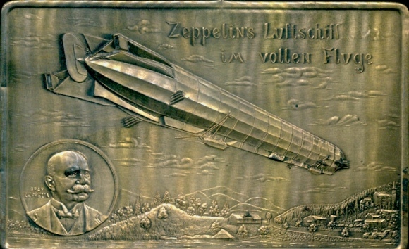 Metal Postcard Zeppelin's airship in full flight