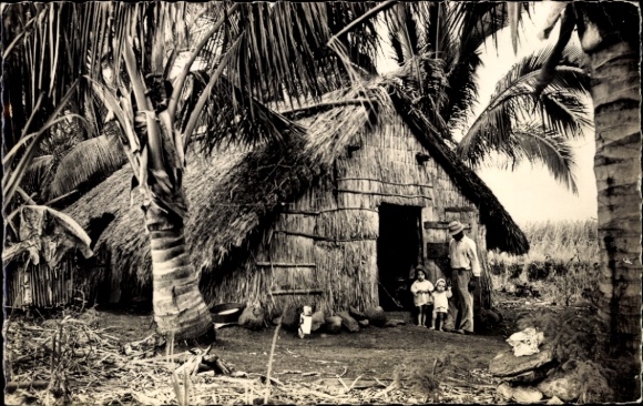 CPA Saint Denis Réunion, Rivière des Pluies, een zaak à l'ombre des cocotiers