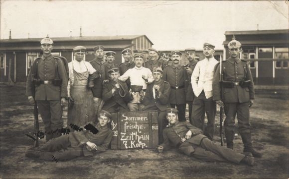 Postcard Zeithain in Saxony, soldiers, barracks, crates, ammunition, rifles
