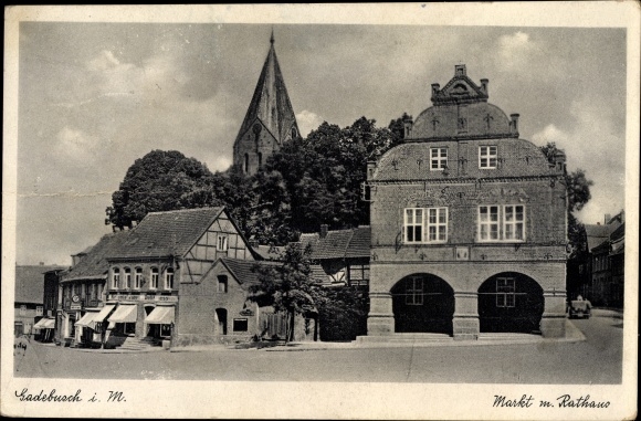 Postcard Gadebusch in Mecklenburg, market, town hall