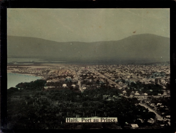 Photo Port au Prince Haiti, total view
