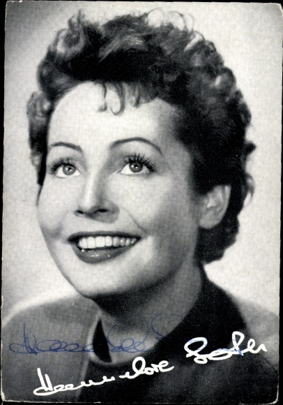 Postcard actress Hannelore Schroth, portrait, autograph
