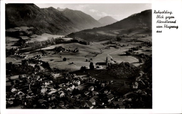 Ruhpolding in Upper Bavaria, landscape photo, view towards Höendlwand, airplane perspective
