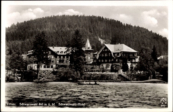 Ak Titisee Neustadt im Breisgau Hochschwarzwald,  Schwarzwald, Hotel, Wasser, Wald, Berge