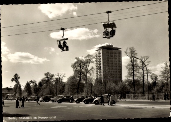 Postcard Berlin Tiergarten Hansaviertel, chairlift, chairlift, cars