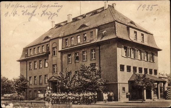 PC Dresden Übigau, news department, staff building with guard
