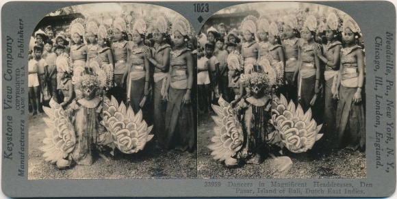 Stereo Photo Bali Indonesia, Dancers, Festival