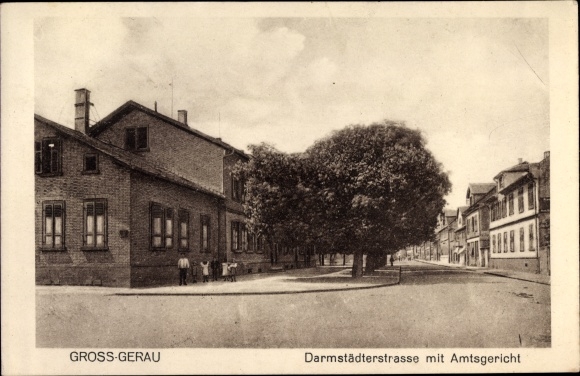 Postcard Groß Gerau in Hesse, Darmstädterstrasse with district court