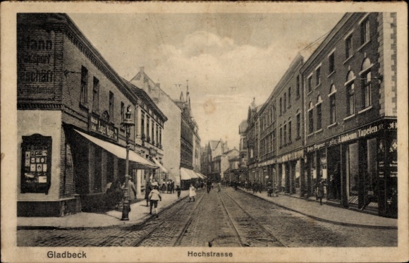 Postcard Gladbeck in the Ruhr area Westphalia, Hochstraße, street view, buildings, people
