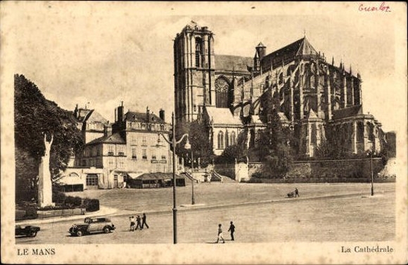 10 old PCs Le Mans Sarthe, various views