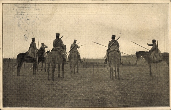 Postcard War Pictures, Hussar Patrol