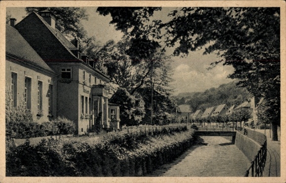 Ak Bad Gottleuba Berggießhübel, buitengevel van het huis in de Kneipp-spa