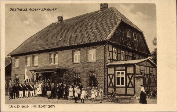 Ansichtkaart Feldbergen Söhlde in Nedersaksen, Inn Albert Bremer, totaaloverzicht, groepsportret