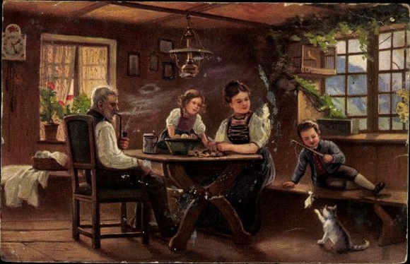 10 old PC portraits of families, various views