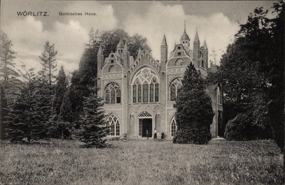 Ak Wörlitz in Anhalt, Wörlitz Park, Gotisch Huis, prachtige architectuur, grote ramen en