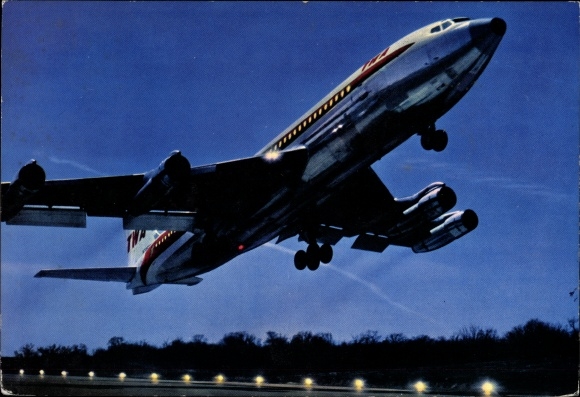 Postcard US American passenger aircraft, Boeing 707 B, TWA