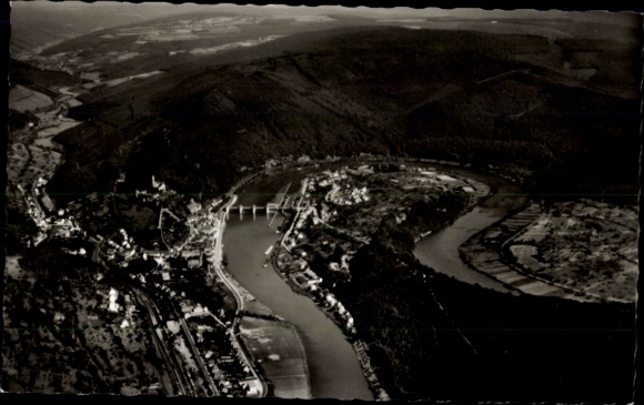 Ak Hirschhorn am Neckar Hessen, Luftaufnahme von Hirschhorn, Neckarflüsse, umliegende Landschaft,