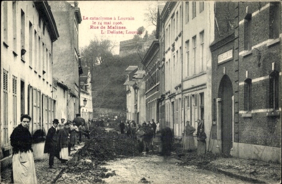 Postcard Louvain Louvain Flemish Brabant, Rue de Malines, the catastrophe 1906