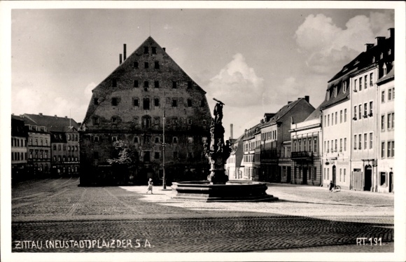 zdjęcie KP Zittau w Saksonii, Neustadt, plac SA, fontanna