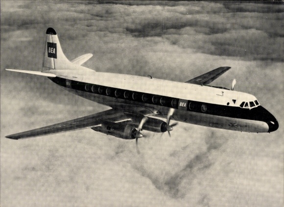 Postcard British passenger aircraft, BEA, British European Airlines Jet Prop Viscount