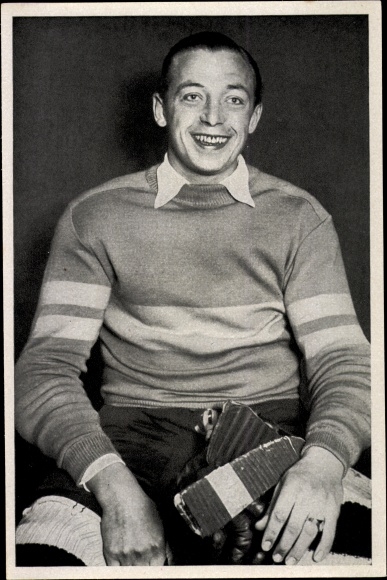 Collection picture Olympia 1936, German ice hockey player Gustav Jaenecke