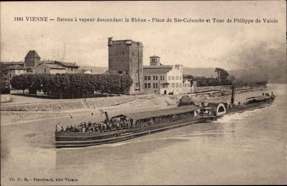 KP Vienne Isère, parowiec na Rodan, Place de Sainte Colombe
