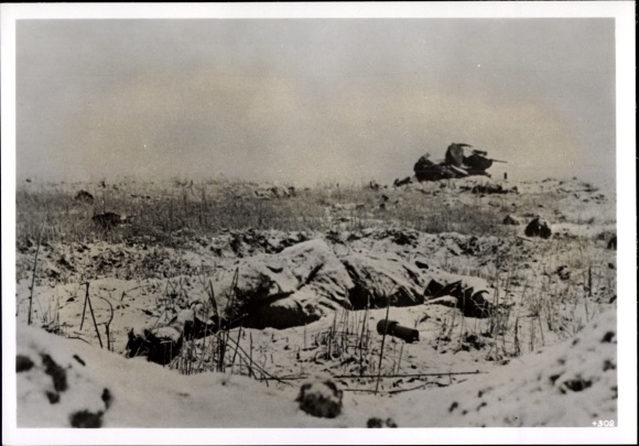 Zdjęcie Heinrich Hoffmann, poległy na froncie wschodnim, grudzień 1942, pole bitwy II wojny światowej