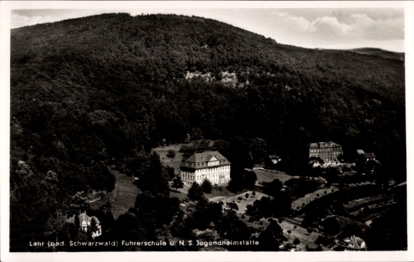 Ak Lahr im Schwarzwald Baden, Führerschule, Fliegeraufnahme