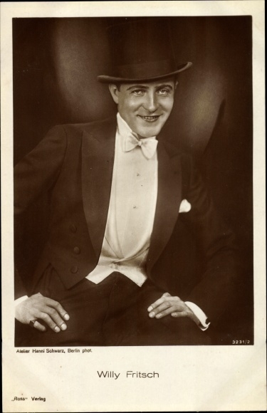 Ak Schauspieler Willy Fritsch, Portrait, Zylinder, Frack