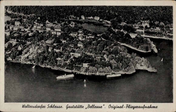 Ak Woltersdorf bei Berlin, Woltersdorfer Schleuse, Gaststätte Bellevue, Fliegeraufnahme