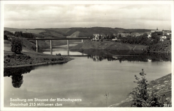 Postcard Saalburg in Thuringia, Saalburg on the reservoir, Bleiloch dam, reservoir capacity 215 million cbm