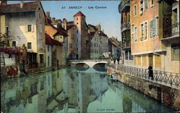 Ak Annecy Haute Savoie, 47 ANNECY, Les Canaux, Brücke, Wasser, Häuser, Cliche Gardet