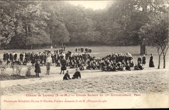 KP Luzancy Seine et Marne, Chateau, Colonie Scolaire du 18e Arrondissement Paris, zdjęcie grupowe