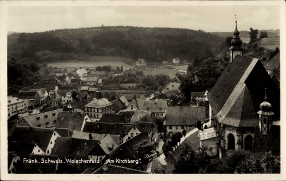 Ak Waischenfeld in der Fränkischen Schweiz Bayern, Blick auf  Am Kirchberg, Häuser, Kirchgebäude,