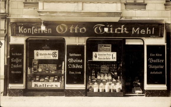 foto Ak Berlin Prenzlauer Berg, Meelwinkel Otto Tück, Lychener Str. 9, etalage