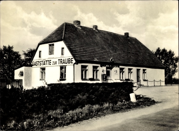 Postcard Diedrichshagen Kröpelin in Mecklenburg, Gaststätte Zur Traube