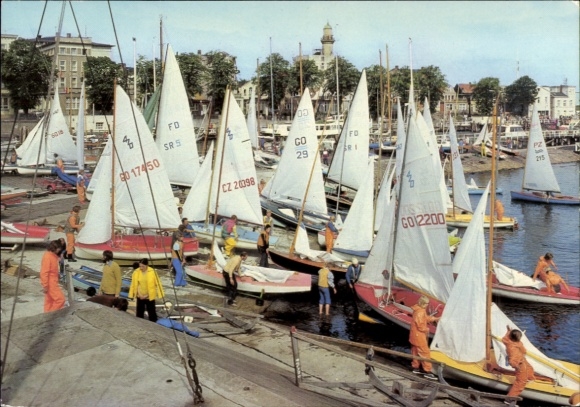 Postcard Rostock-Warnemünde, Am Alten Strom