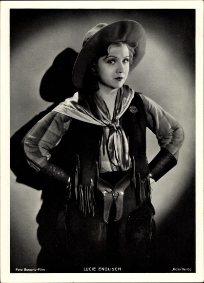 Photo Actress Lucie English as a cowboy